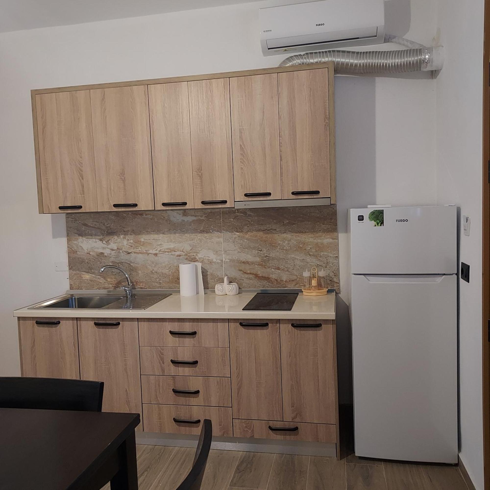 Guesthouse Vlore Exterior photo