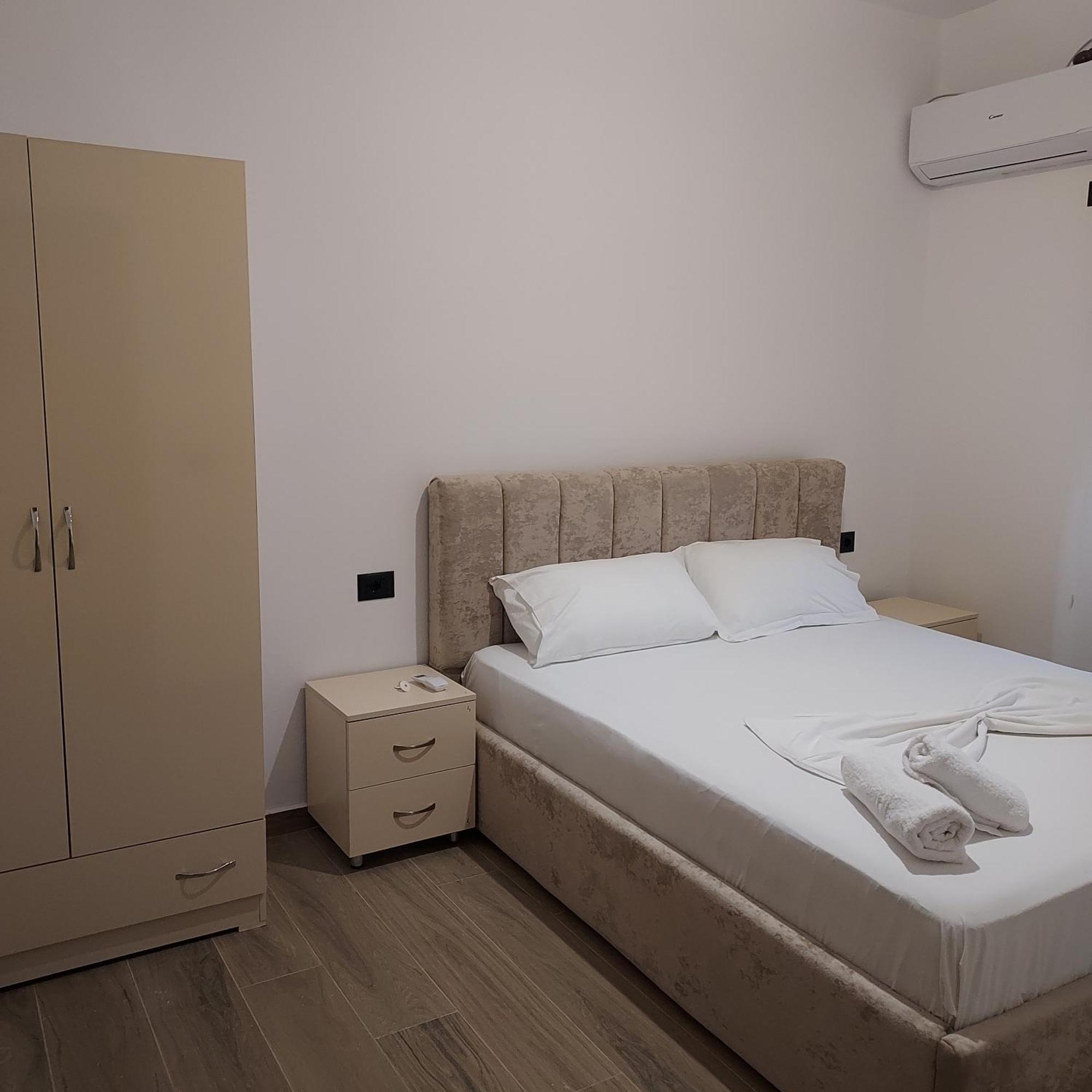 Guesthouse Vlore Exterior photo
